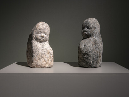 Anne Koskinen, Arsenia (Findling) and Guardian XVI, 2019. Mit freundlicher Genehmigung des Serlachius Museums