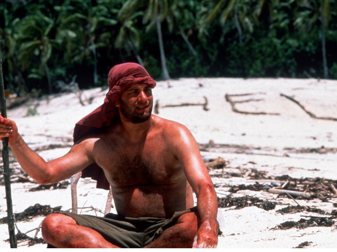 Cast Away. 2000. USA. Directed by Robert Zemeckis. Courtesy of Photofest
