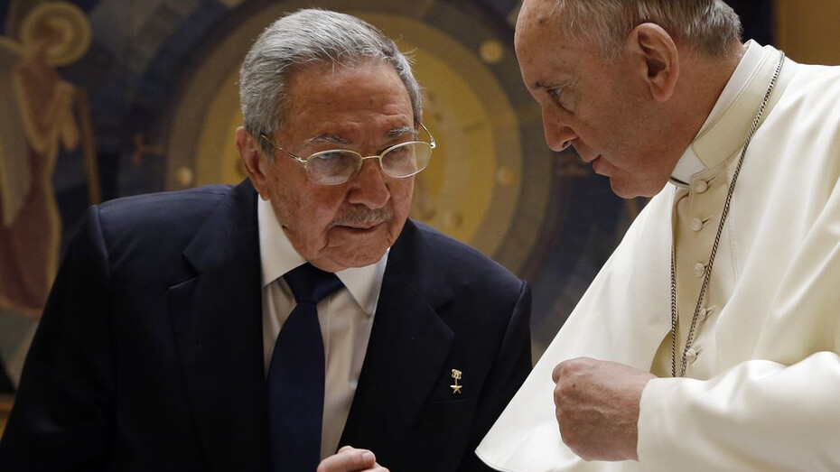 Raúl Castro en su encuentro con el Papa Francisco
