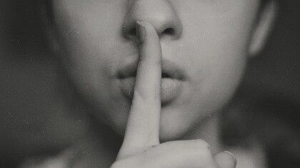 Muchos padres sufren en silencio un hijo tirano