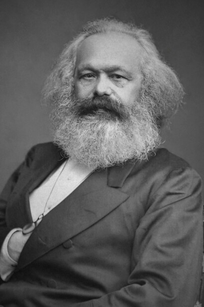 Marx combinó a Aristóteles y Hegel para desarrollar el materialismo histórico enfocado en transformar la realidad