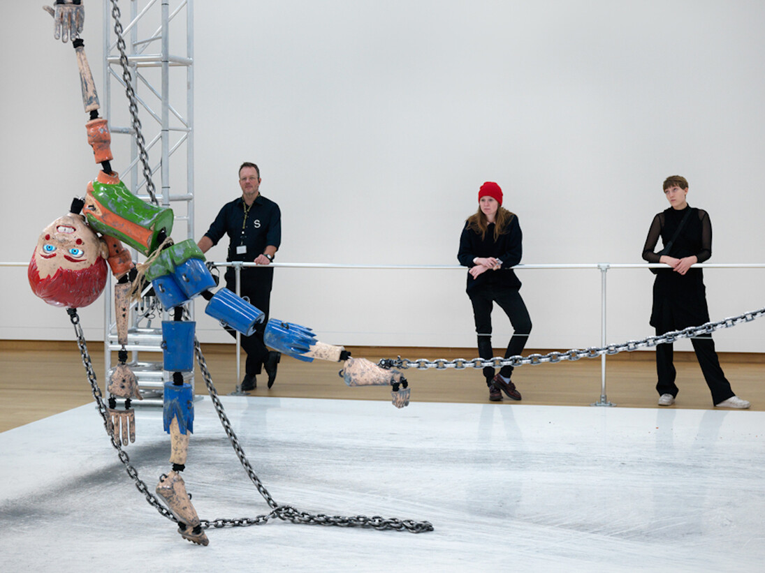 Jordan Wolfson, Exhibition view. Courtesy of Stedelijk