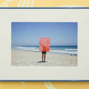 Smile! You Are in Spain Studio Part I. Courtesy of Madragoa