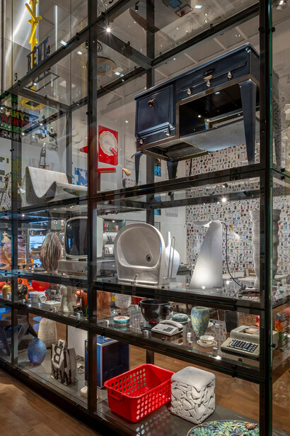 Vari artisti, Swiss design collection, vista della mostra. Con il cortese permesso del Museum für Gestaltung Zürich