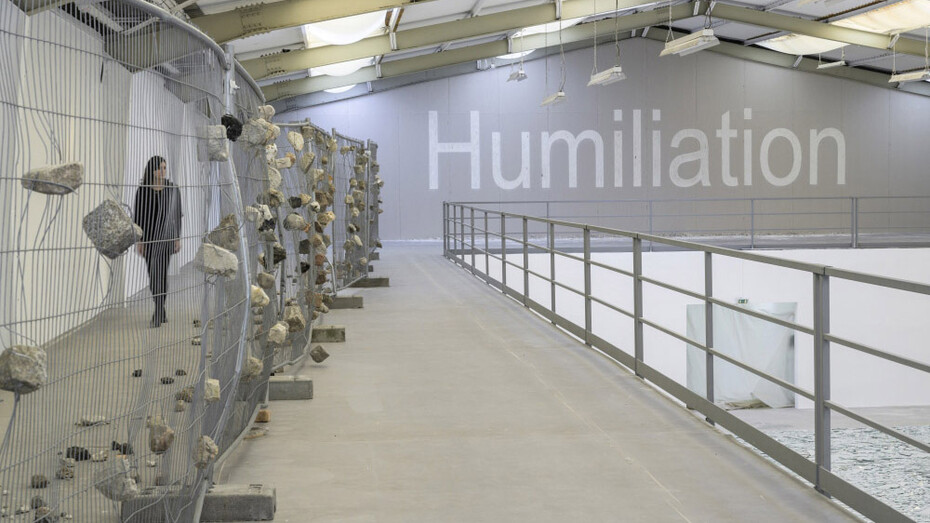 Silence kills. Courtesy of Galleria Continua