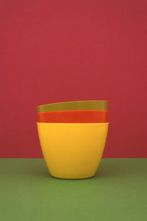 Richard Caldicott, Cups, 1992. © Richard Caldicott, courtesy of Atlas Gallery