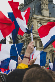  L'identité nationale comme symbole d'unité face aux tensions d'un monde en constante évolution