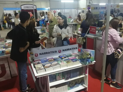 Puesto de Uruk Editores, ojalá mis hijos , nos dice Óscar Castillo, puedan continuar con la editorial de una manera similar a la mía aunque la modernicen. Feria Internacional del Libro en Costa Rica