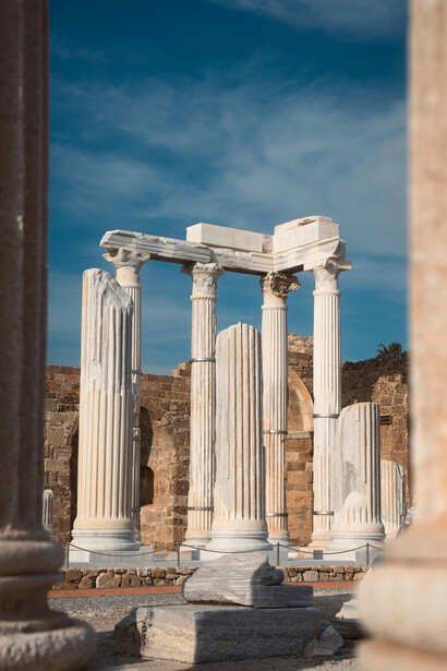 Antiguo Templo al dios Apolo, Side, Turquía