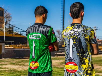 La nueva camiseta de Colombia incorpora las mariposas amarillas de García Márquez como un homenaje literario que une fútbol y memoria nacional