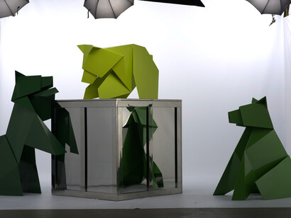"Cub Triptych” (1/2 scale), The Bear Series.
Photographer: GH Studio