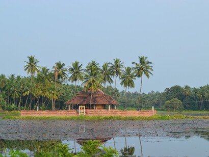 Th lake of Basadi 