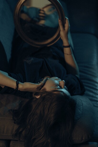 Specchio. La relazione con l’altro è il riflesso della relazione con noi stessi 