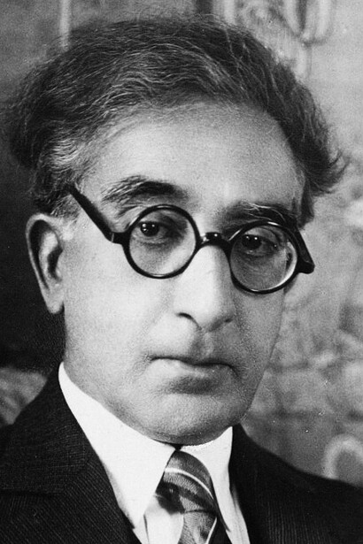 Konstantinos Kavafis, quien escribió los poemas "Ítaca" y "La ciudad"