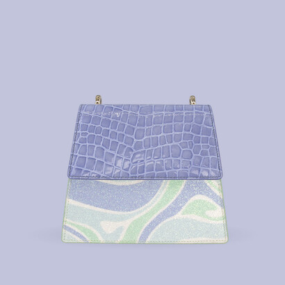 Queste borse dal look vintage e dolce come caramelle sono realizzate a mano in Spagna da una giovane coppia di artigiani