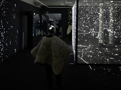 Entre réflexions et immersion, exhibition view. Courtesy of Cercle Cité 