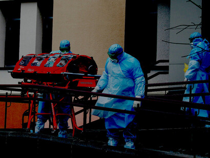 Los trabajadores del Servicio Nacional de Salud (NHS), los héroes de esta epopeya