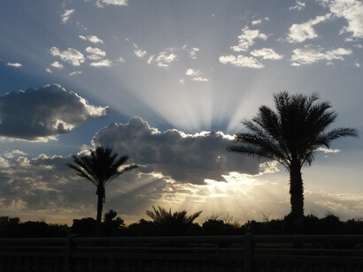 Cielo e nubi su Tripoli. Foto di Simonetta Sandri