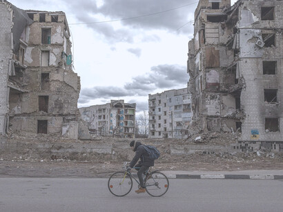 Edificios residenciales destruidos durante el ataque ruso a Kiev, Ucrania, días antes del primer aniversario de la guerra