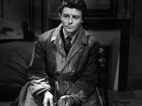 Gérard Philipe was responsible for the creation of the French union of artists and performers 