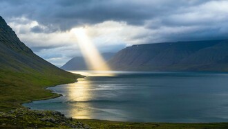 Could this be God sending down His light?