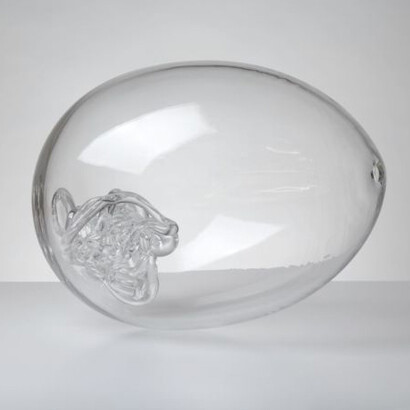 Laura de Santillana, Space eggs