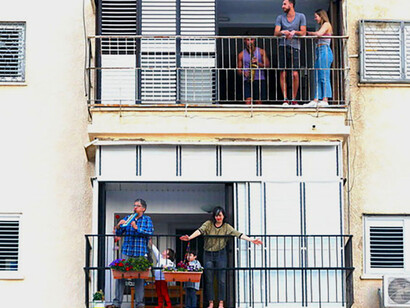 Tocando y aplaudiendo durante la pandemia