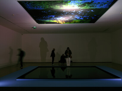 Roberto Huarcaya, Intersticios. Fotogramas 2014-2025, vista de exhibición. Cortesía del MARCO