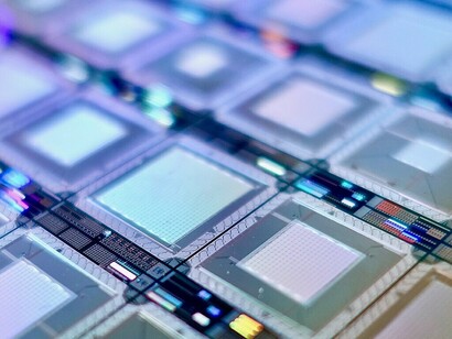 Processore D-Wave 2000 Qubit