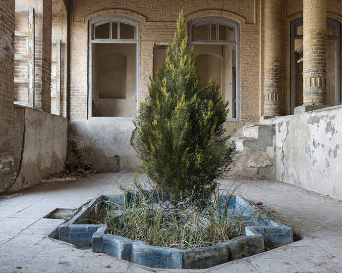 Gohar Dashti. Courtesy of Robert Klein Gallery