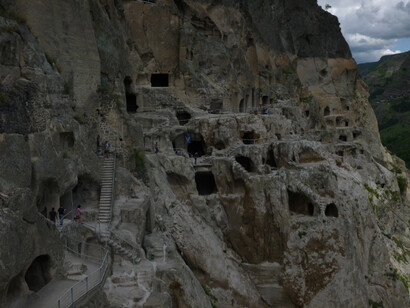 Le case rupestri a Vardzia