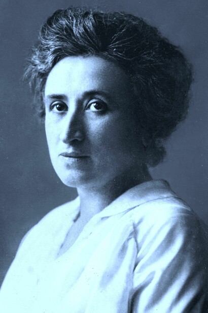Rosa Luxemburgo (1871-1919): la líder espartaquista, torturada y asesinada en 1919, fue la gran rival teórica de Bernstein en el socialismo alemán de principios de siglo
