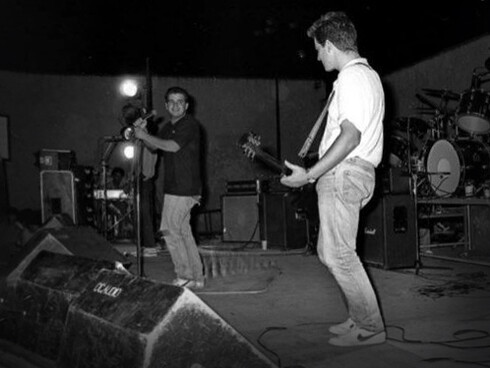 Canciones de letras divertidas y estilo pop punk guitarrero les han garantizado un rincón en la historia de la música en España