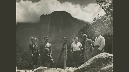 Ruth Robertson (American, 1905–1998), Members of the Angel Falls Expedition, 1949. Gelatin silver
print, 7.25 x 9.5 in., Ruth Robertson Papers and Photography Collection, 25.2. Courtesy Harry Ransom
Center