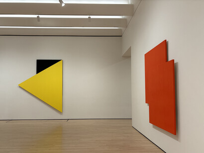 Installation view at the San Francisco Museum of Modern Art (SFMOMA) featuring Ellsworth Kelly’s Yellow Relief with Black (1993, oil on canvas) and Red on Red (2001, oil on canvas), both from the Doris and Donald Fisher Collection. Photo: © İdil Burkutoğlu