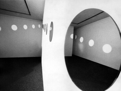 Nancy Holt, Mirrors of light II, 1974, Walter Kelly Gallery