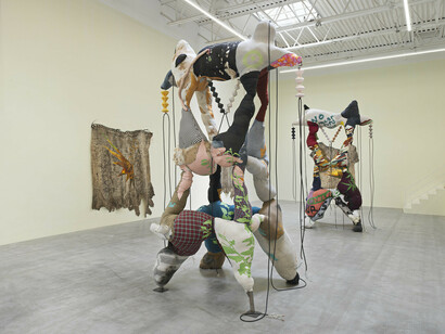 Eddie R. Aparicio, Muñecas de transmisión, exhibition view. Courtesy of Jeffrey Deitch