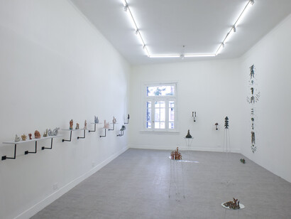 Víctor Enoc, Pulso líquido, vista de exhibición. Cortesía de la Linse Galería