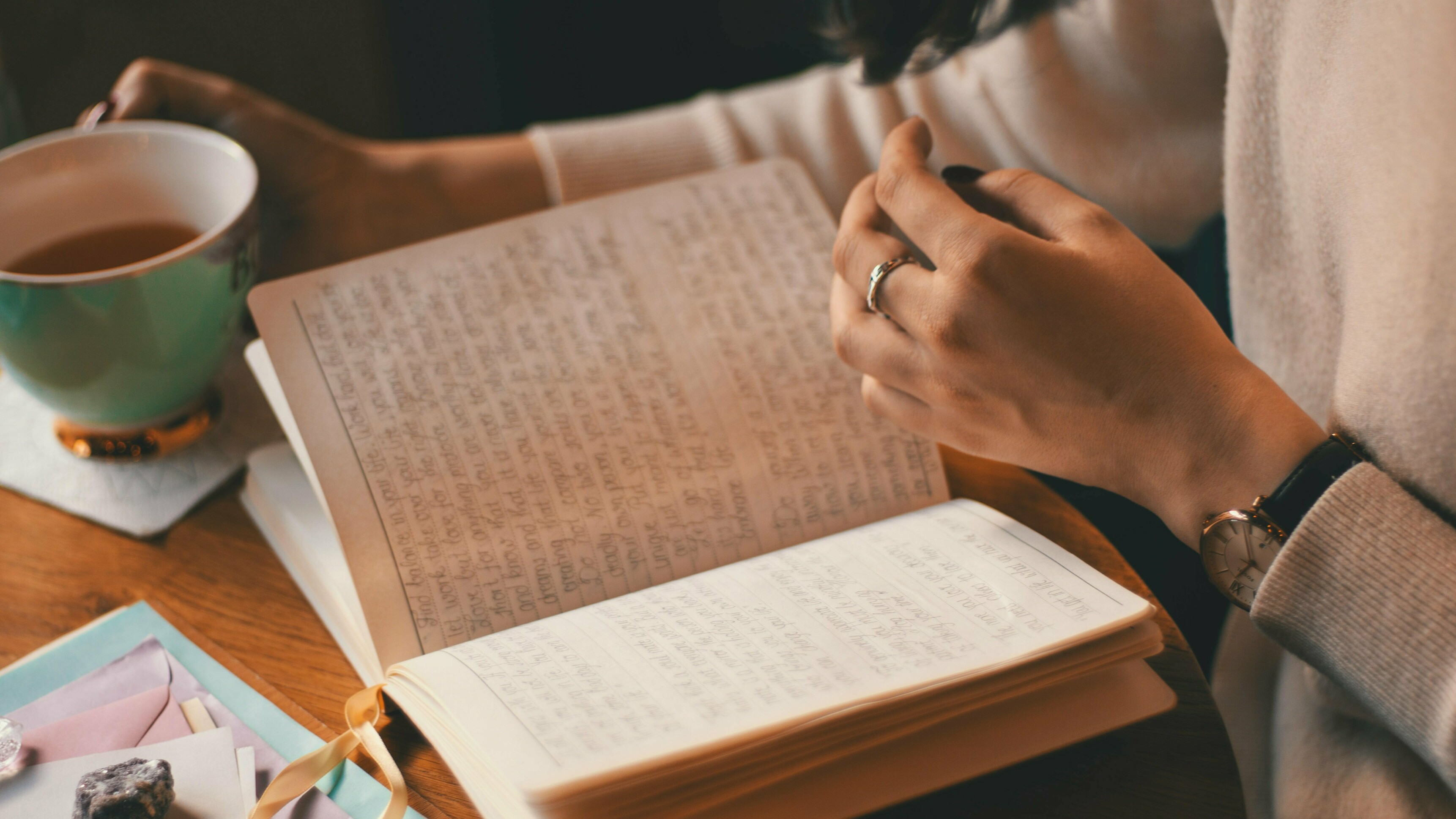 Writing for wellness: emotional and mental health benefits | Meer
