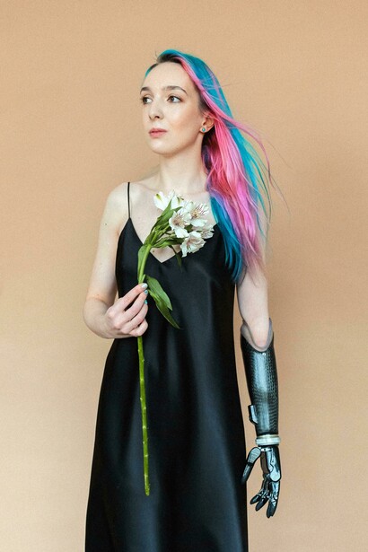 El biohacking fomenta la libertad morfológica, permitiendo a las personas modificar su cuerpo sin perder su humanidad