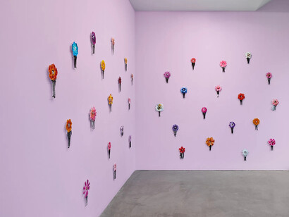 Walid Raad, Like a rubber rung on a ladder, exhibition view. Courtesy of Galerie Thomas Schulte