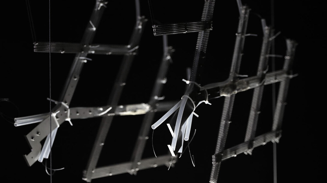 From Dust to Glitter, or How a Crystal Chandelier Grows. Courtesy of Schloss Pillnitz