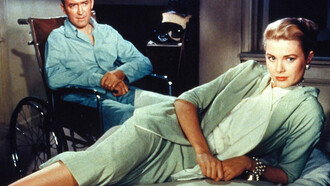 Janela Indiscreta (Rear Window) 1954, dirigido por Alfred Hitchcock e estrelado por James Stewart, Grace Kelly, Wendell Corey e Thelma Ritter.