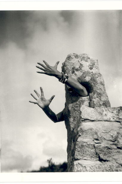 Claude Cahun, Je Tends Les Bas, 1931, Courtesy and copyright Jersey Heritage