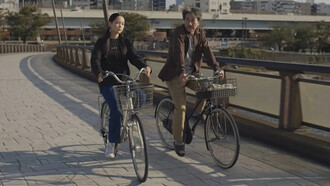 Scena tratta dal film "Perfect days" di Wim Wenders, 2024