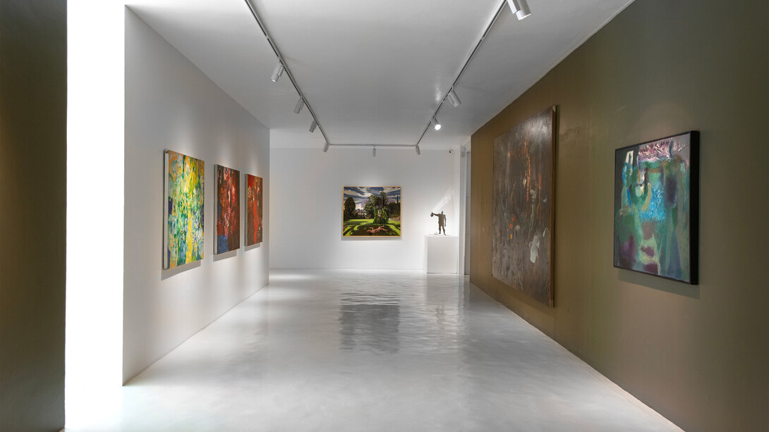 Gilberto Aceves Navarro y Daniel Lezama, Profundo México, vista de exhibición. Cortesía de Galería Hilario Galguera 
