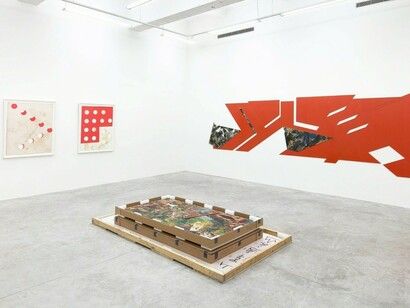 Kim Yong-Ik, Exhibition view. Courtesy of Tina Kim Gallery 