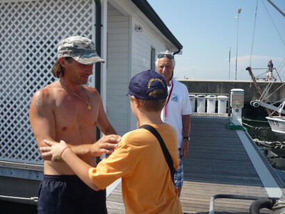 Saying goodbye before the departure in July 2009