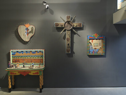 Various artists, September salon, exhibition view. Courtesy of Evoke Contemporary