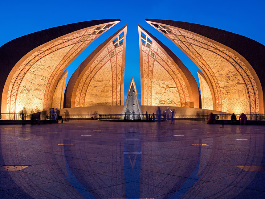 Pakistan as mediator between Iran and the United States